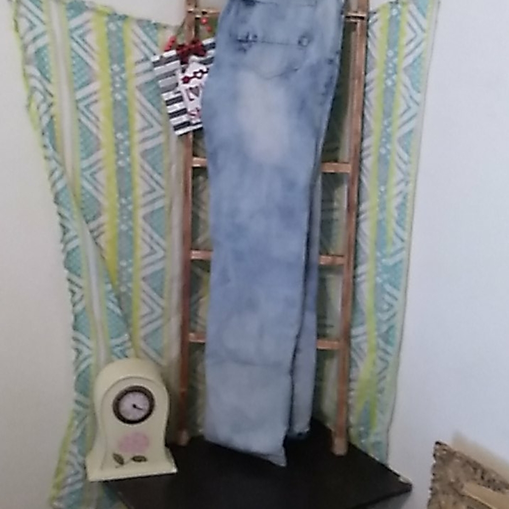Boy's acid wash Jeans size 18